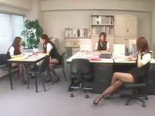 Sexy Nippon Secretary Gets Fucked By Boss in XXX Tokyo Porn