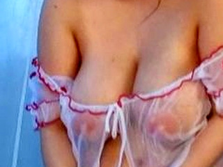 Japanese Babe gets Horny in Steamy Shower - Nippon Porn XXX Tube