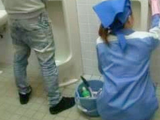 Thai hooker sucks Nippon's dick in Tokyo XXX porn finale