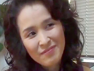 Screwing Mature Tight Nippon Mommy Gets XXX Treatment