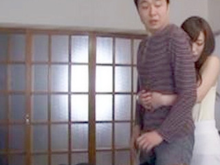 Hubby's Last Fling with Nippon-Tokyo Thai Chick Before He Leaves the House